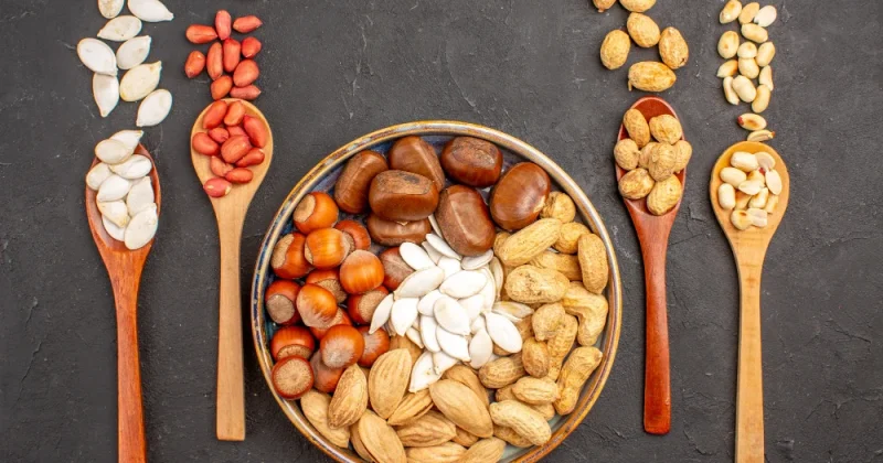 Healthy Snack Ideas Using Almonds and Mixed Nuts